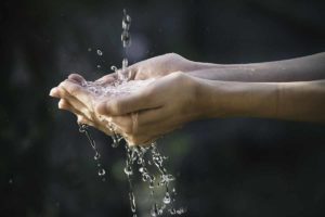 Acqua potabile, l’Italia spreca troppo e investe poco Acqua potabile, l’Italia spreca troppo e investe poco
